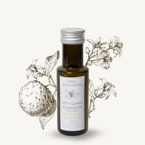 Bouteille d'hydrolat de petit grain bigaradier